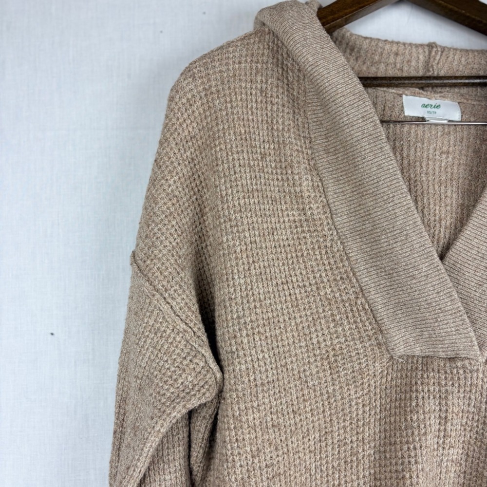Aerie Tan Waffle Knit Hooded V-Neck‎ Sweater Womens XS Relaxed Fit  Pullover - Picture 3 of 13